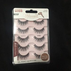 False lashes